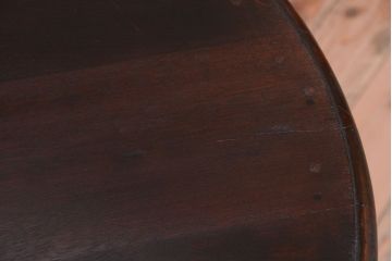 アンティーク家具　大正ロマン　古いカバ材のおしゃれなアンティークラウンドテーブル