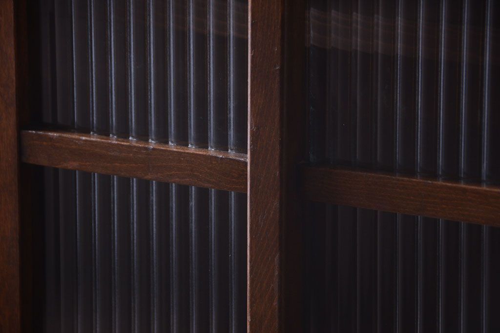 アンティーク家具　和製アンティーク　モールガラス入り!古い木の本箱