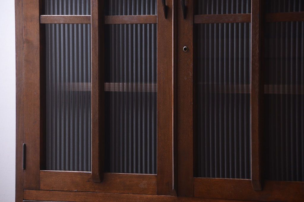 アンティーク家具　和製アンティーク　モールガラス入り!古い木の本箱