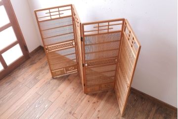 アンティーク雑貨　古民具・骨董　古い木味の四連屏風衝立て(パーテーション)(2)
