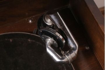 アンティーク雑貨　アンティーク　Columbia(コロムビア)　NO.116　古い蓄音器