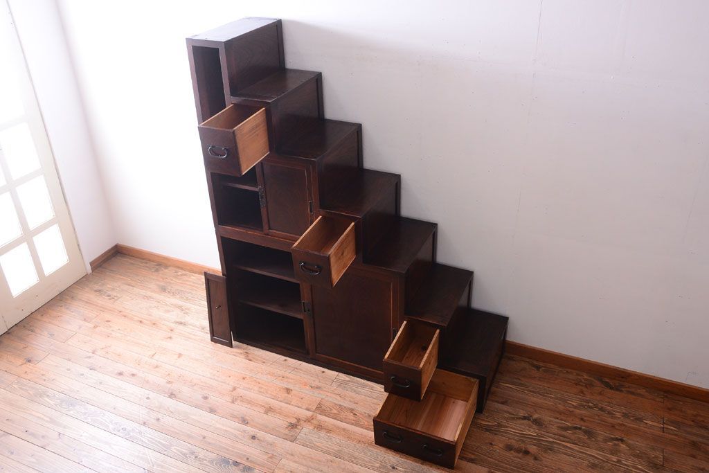 アンティーク家具　古民具・骨董　最高級品　明治期　三方欅材のアンティーク階段箪笥