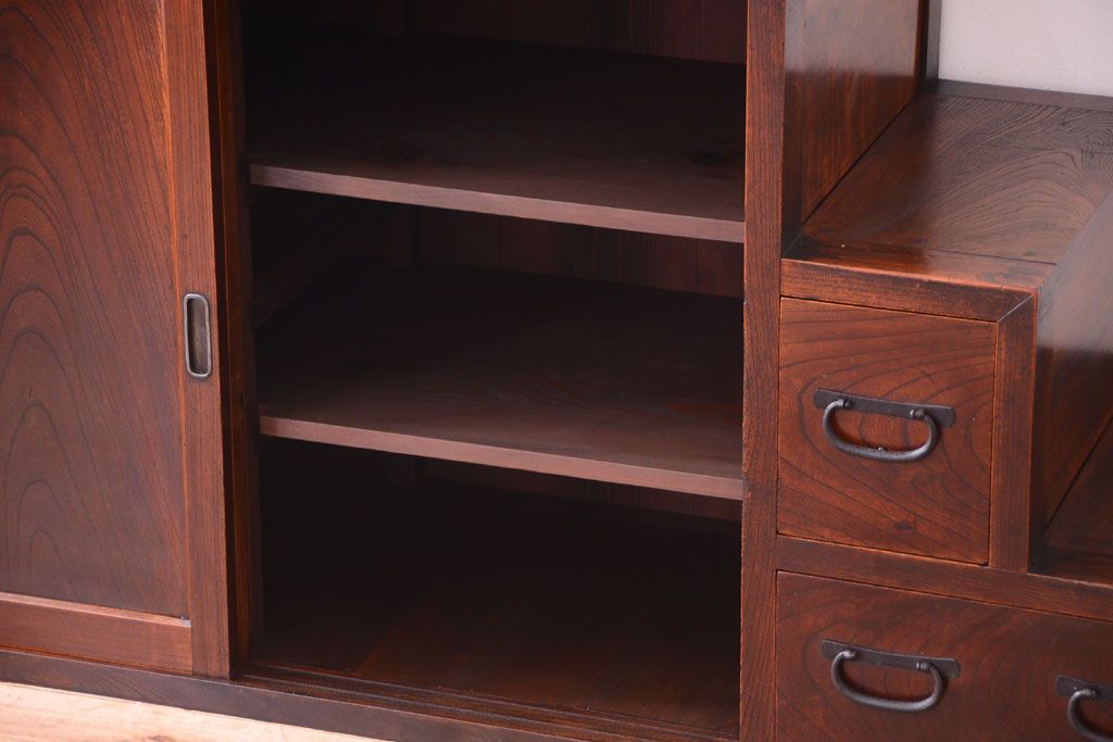 アンティーク家具　古民具・骨董　最高級品　明治期　三方欅材のアンティーク階段箪笥