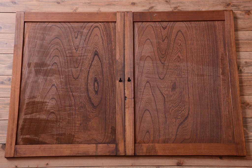 アンティーク家具　古民具・骨董　最高級品　明治期　三方欅材のアンティーク階段箪笥