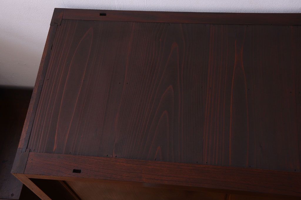 アンティーク家具　古民具・骨董　最高級品　明治期　三方欅材のアンティーク階段箪笥