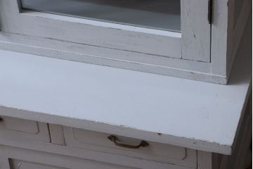 アンティーク家具　アンティークペイント　丸脚付き!おしゃれでかわいい食器棚
