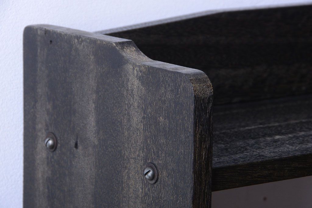 アンティーク家具　アンティーク　古い木製のシンプルな本棚(2)