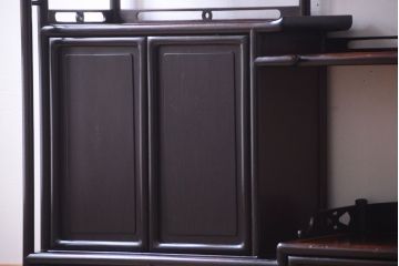 アンティーク家具　和製アンティーク　唐木材のシンプルな飾り棚(茶棚)