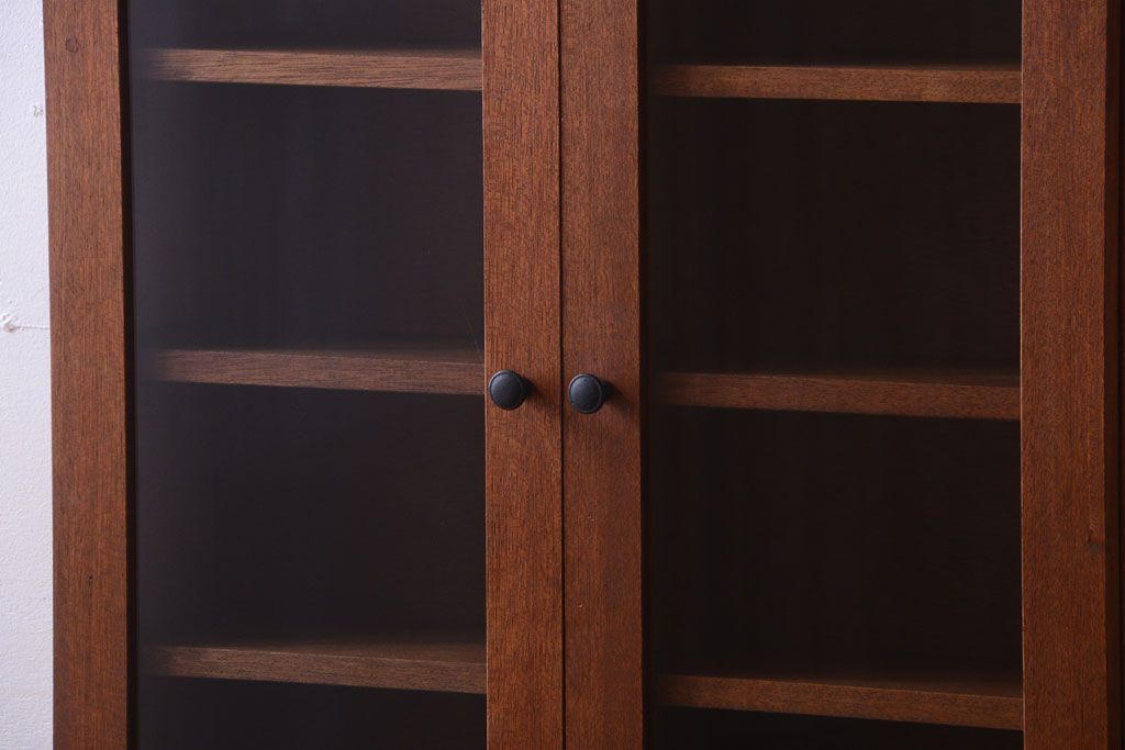 アンティーク家具　アンティーク　古い木のシンプルな壁掛け戸棚