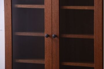 アンティーク家具　アンティーク　古い木のシンプルな壁掛け戸棚