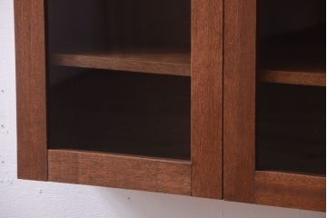 アンティーク家具　アンティーク　古い木のシンプルな壁掛け戸棚