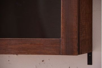 アンティーク家具　アンティーク　3つ扉の壁掛けキャビネット(収納棚)(2)