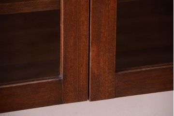 アンティーク家具　アンティーク　3つ扉の壁掛けキャビネット(収納棚)(2)