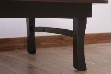 アンティーク家具　和製アンティーク　古い木製の大ぶりな角ちゃぶ台(1)