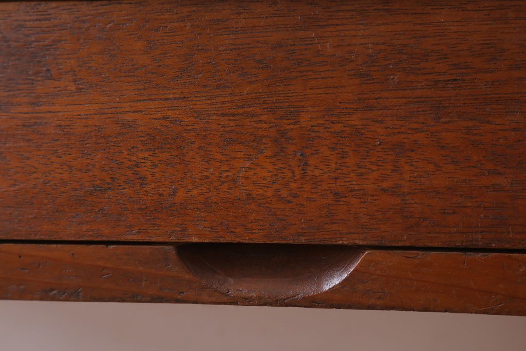 レトロ家具　昭和レトロ　引き出し2杯付き!古い木の小さな平机(デスク)