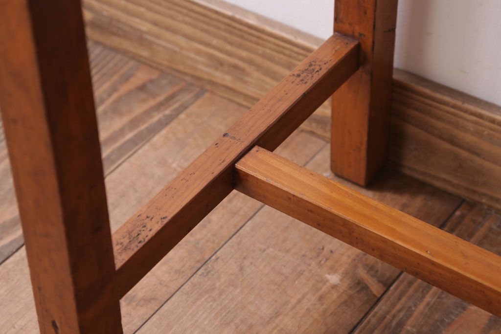 レトロ家具　昭和レトロ　引き出し2杯付き!古い木の小さな平机(デスク)