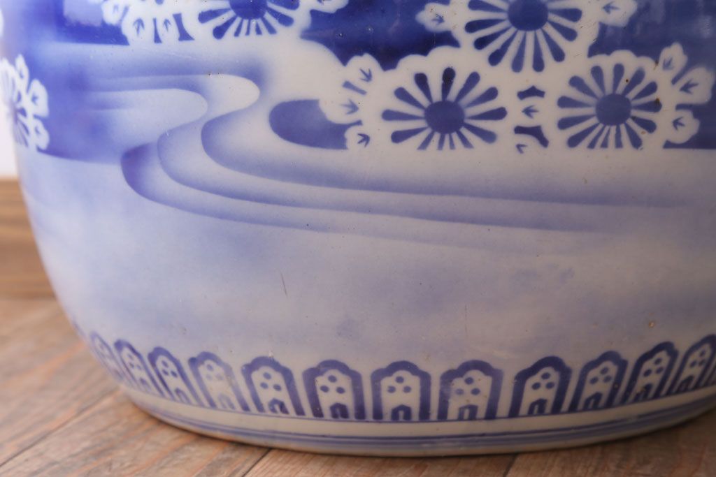 アンティーク雑貨　古民具・骨董　大正〜昭和初期　染付アンティーク瀬戸火鉢(2)