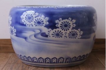 アンティーク雑貨　古民具・骨董　大正〜昭和初期　染付アンティーク瀬戸火鉢(2)