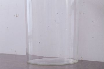 アンティーク雑貨　昭和レトロ　蓋付きのアンティークガラス瓶(ビン)