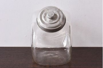 アンティーク雑貨　昭和レトロ　ノスタルジックな駄菓子屋の蓋つきガラスビン(菓子瓶、猫瓶)