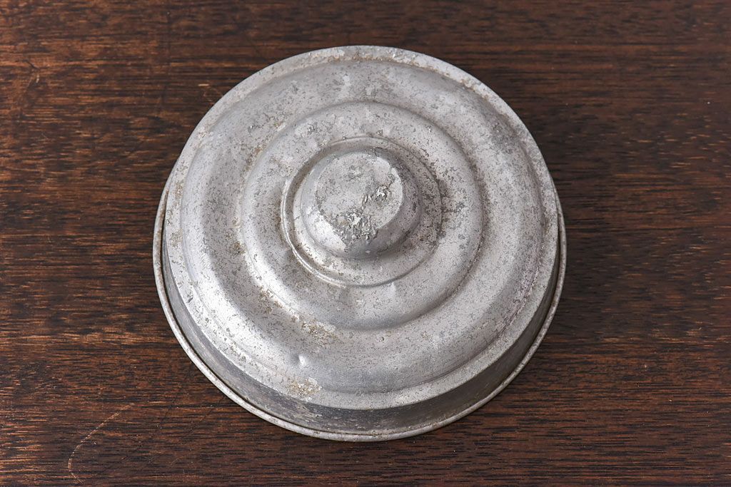 アンティーク雑貨　昭和レトロ　ノスタルジックな駄菓子屋の蓋つきガラスビン(菓子瓶、猫瓶)