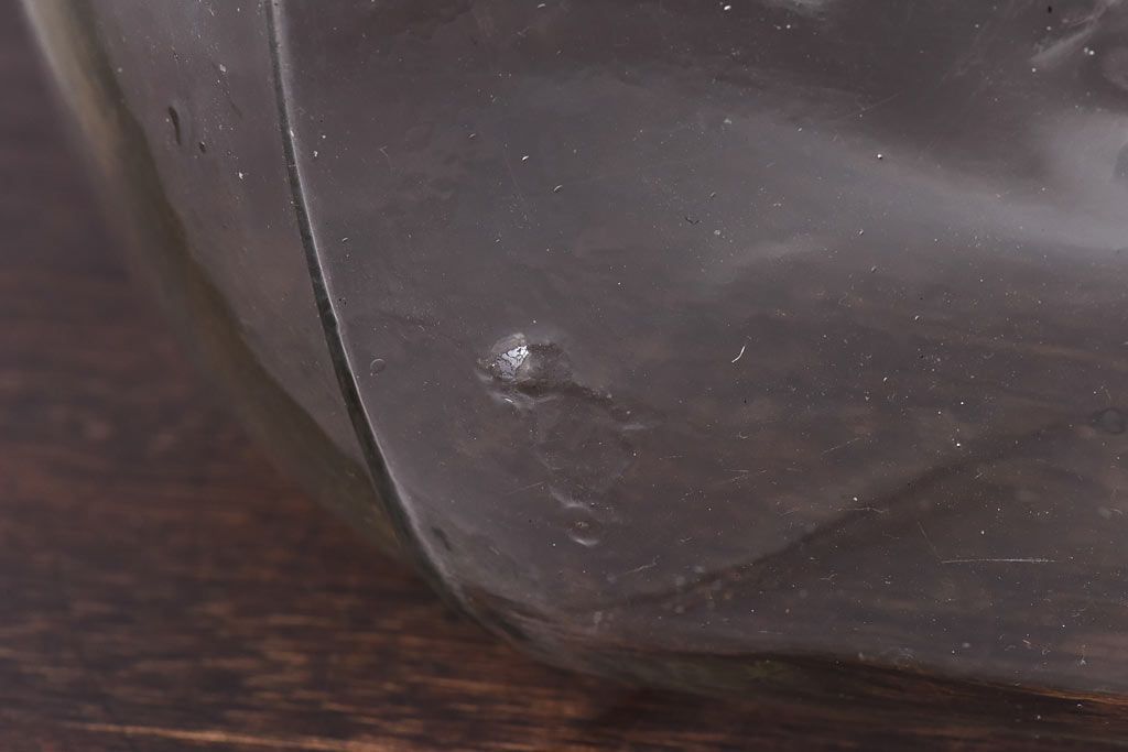 アンティーク雑貨　昭和レトロ　ノスタルジックな駄菓子屋の蓋つきガラスビン(菓子瓶、猫瓶)