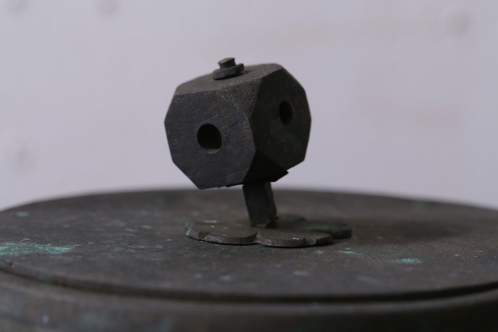 アンティーク雑貨　古民具・骨董　古い銅瓶(在銘?)(鉄瓶)