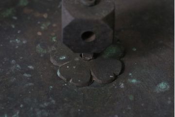 アンティーク雑貨　古民具・骨董　古い銅瓶(在銘?)(鉄瓶)