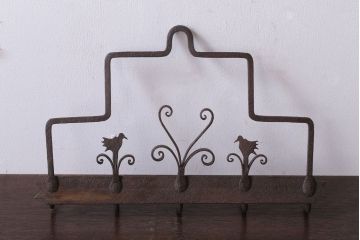 アンティーク雑貨　アンティーク調　かわいいアイアン壁掛けフック