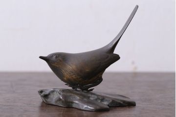 アンティーク雑貨　金工師　岩瀬清鳳造　「鶯」　鋳銅　置物　共箱