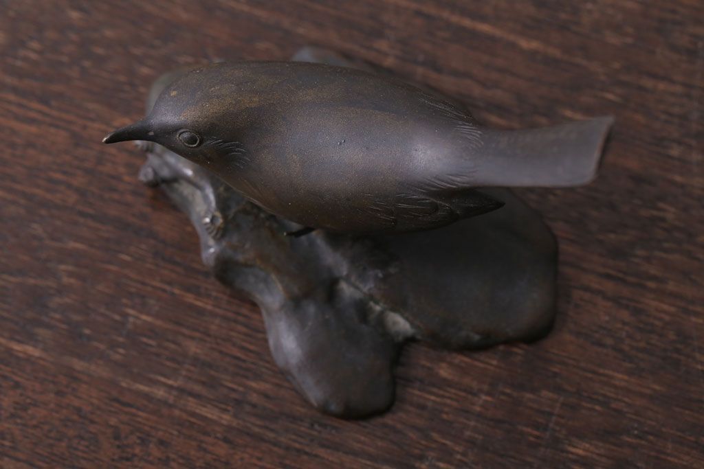 アンティーク雑貨　金工師　岩瀬清鳳造　「鶯」　鋳銅　置物　共箱