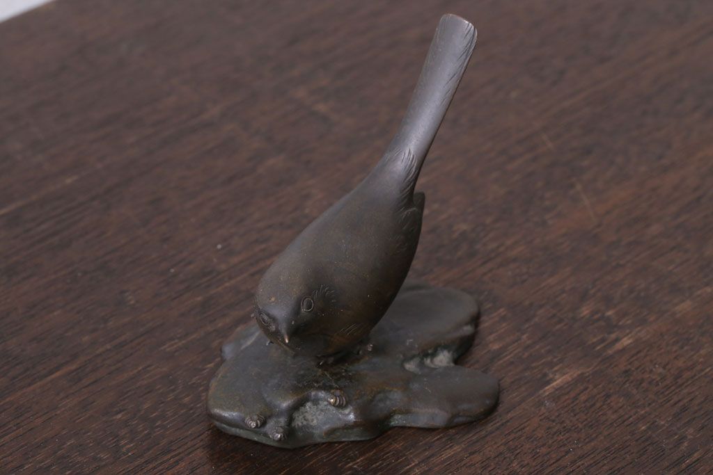 アンティーク雑貨　金工師　岩瀬清鳳造　「鶯」　鋳銅　置物　共箱