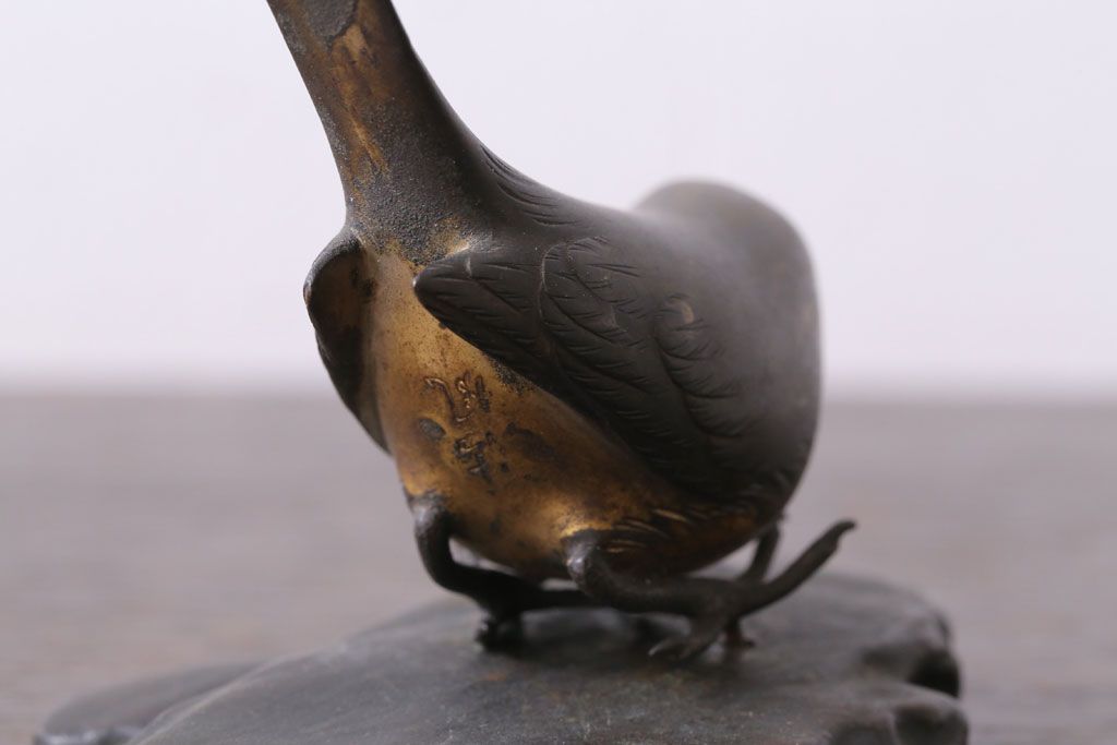 アンティーク雑貨　金工師　岩瀬清鳳造　「鶯」　鋳銅　置物　共箱