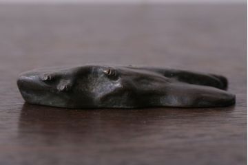 アンティーク雑貨　金工師　岩瀬清鳳造　「鶯」　鋳銅　置物　共箱