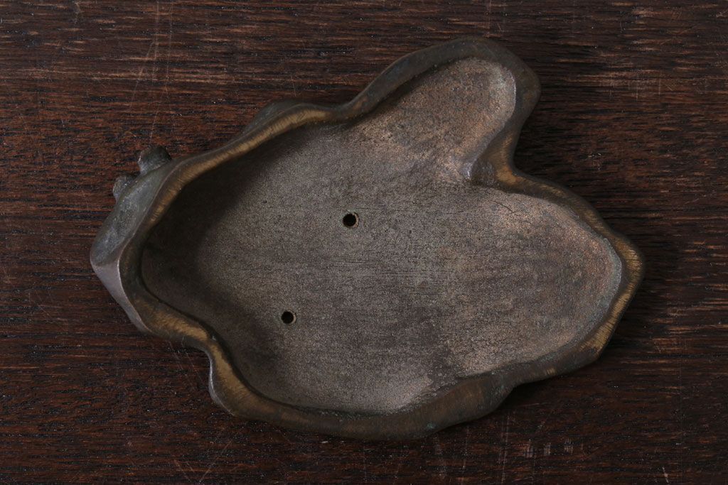 アンティーク雑貨　金工師　岩瀬清鳳造　「鶯」　鋳銅　置物　共箱