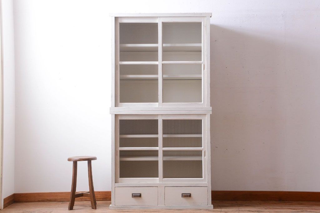 アンティーク家具　アンティークペイント　モールガラス入り!重ね収納棚(食器棚)