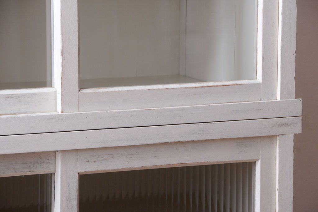 アンティーク家具　アンティークペイント　モールガラス入り!重ね収納棚(食器棚)