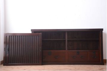 アンティーク家具　古民具・骨董　縦桟引き戸の収納箪笥サイドボード(水屋箪笥)