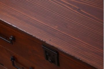 アンティーク家具　古民具・骨董　明治期　前面欅材の時代箪笥ローボード(ローチェスト)