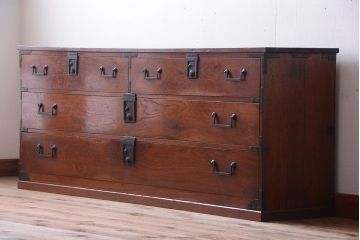 アンティーク家具　古民具・骨董　明治期　前面欅材の時代箪笥ローボード(ローチェスト)