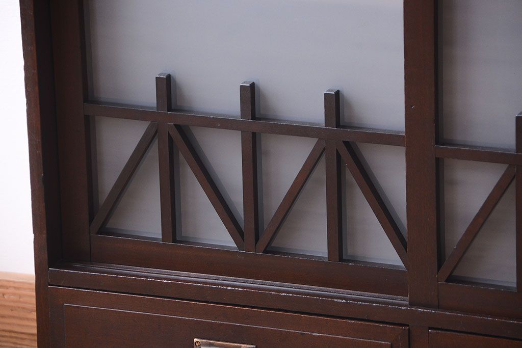 アンティーク家具　和製アンティーク　大正〜昭和期　すりガラス引き戸の本箱