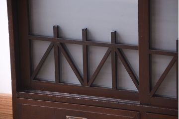 アンティーク家具　和製アンティーク　大正〜昭和期　すりガラス引き戸の本箱