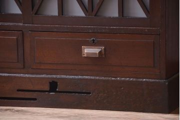 アンティーク家具　和製アンティーク　大正〜昭和期　すりガラス引き戸の本箱