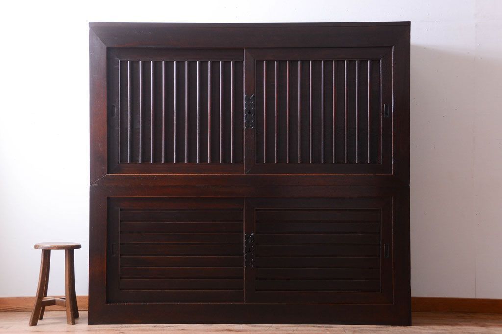 アンティーク家具　古民具・骨董　和モダン　六尺　上質なアンティーク収納箪笥(水屋箪笥)