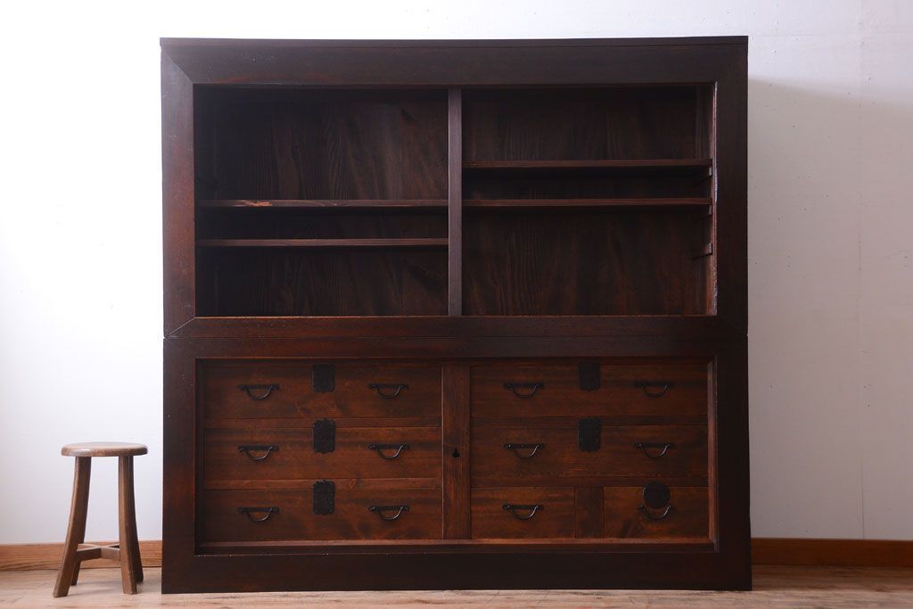 アンティーク家具　古民具・骨董　和モダン　六尺　上質なアンティーク収納箪笥(水屋箪笥)