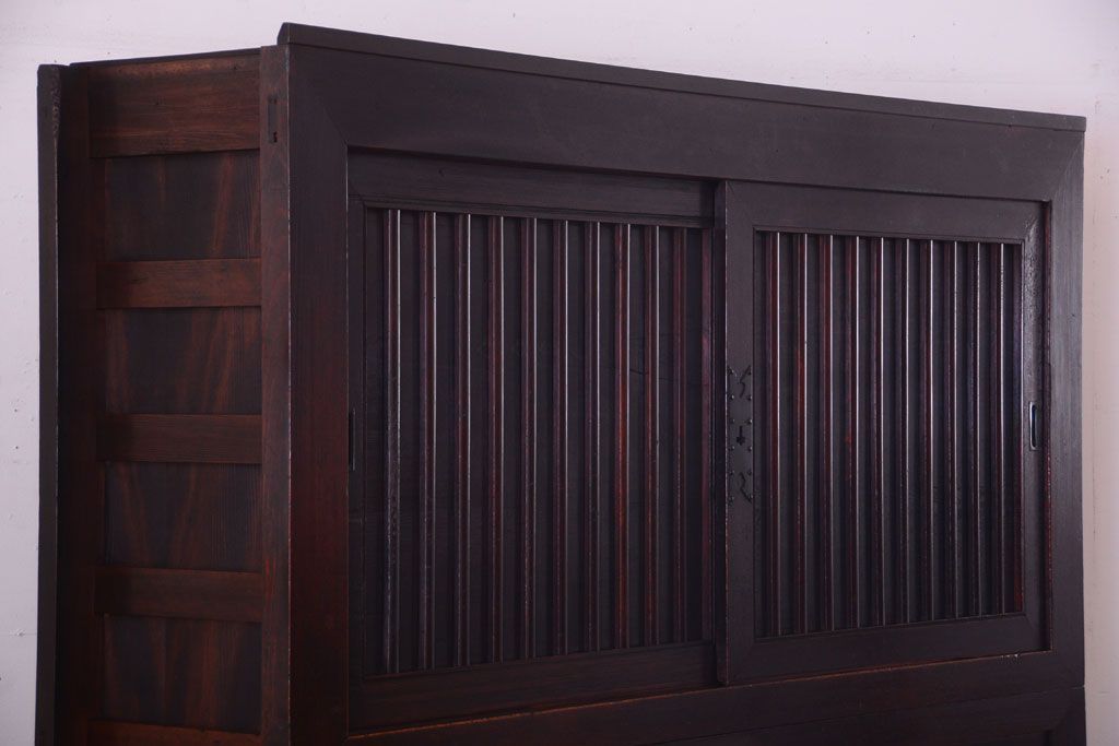 アンティーク家具　古民具・骨董　和モダン　六尺　上質なアンティーク収納箪笥(水屋箪笥)