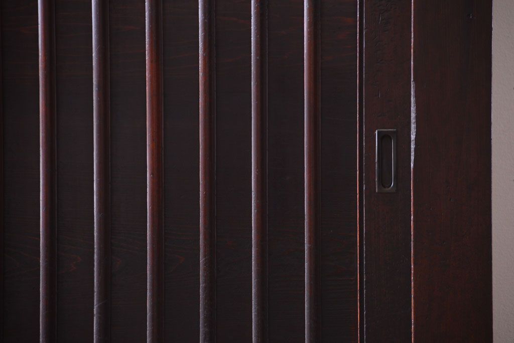 アンティーク家具　古民具・骨董　和モダン　六尺　上質なアンティーク収納箪笥(水屋箪笥)