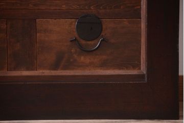 アンティーク家具　古民具・骨董　和モダン　六尺　上質なアンティーク収納箪笥(水屋箪笥)