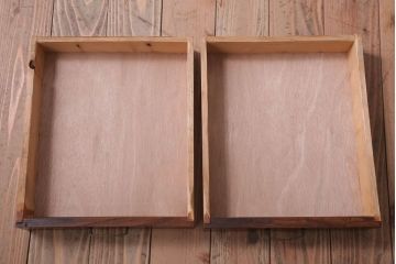 レトロ家具　昭和レトロ　古い木製のシンプルなアンティーク文机