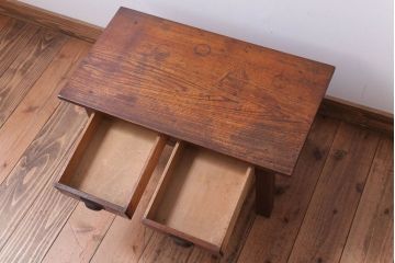 レトロ家具　昭和レトロ　古い栓材製の小さなアンティーク文机